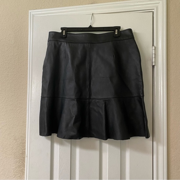 Uniform John Paul Richard Black Leather Flare Hem Mini Skirt Size 12 - Picture 5 of 15